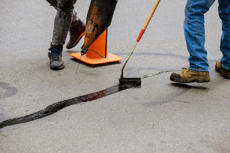 Asphalt Cracks Repair