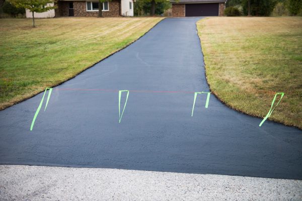 Cost of Residential Asphalt Service in Freehold